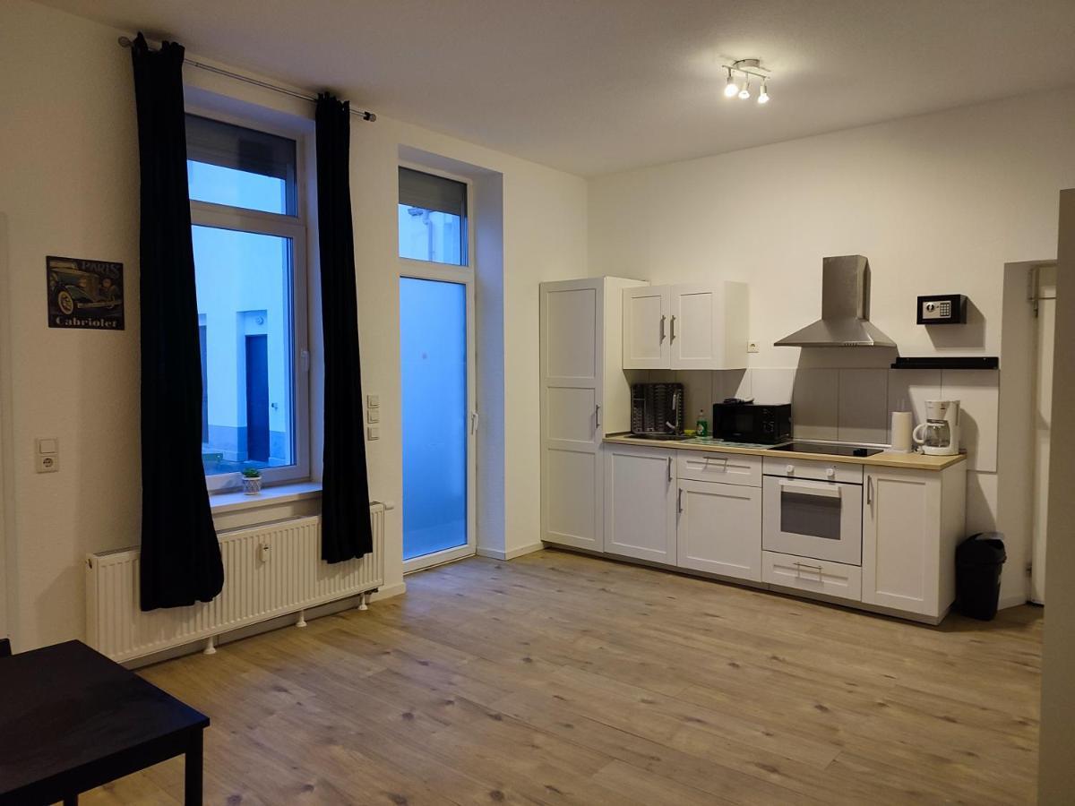 Apartment Monteurwohnung Messewohnung 5 Personen Naehe Duesseldorf *